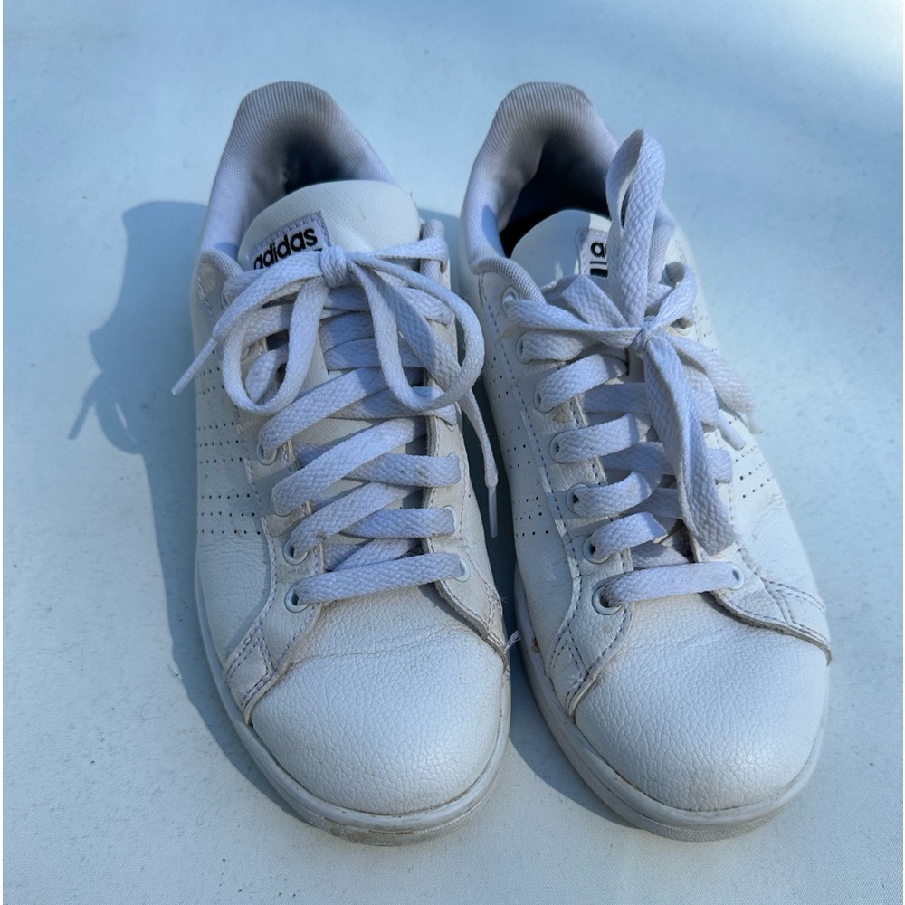 Adidas Sneakers
